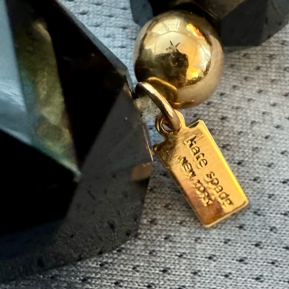 Chic kate spade Black & Gold Geometric Bracelet - Picture 2 of 2
